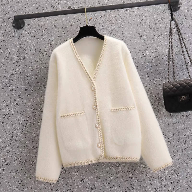 White classic elegant soft fur cardigan