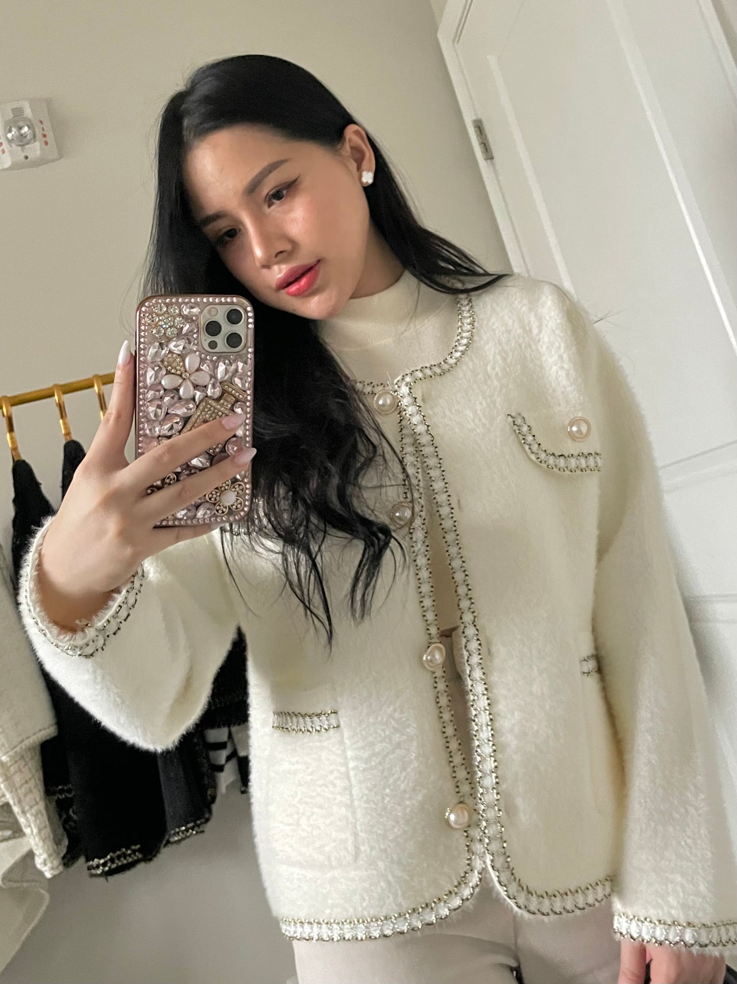 Elegant Cashmere Pearl Button Coat