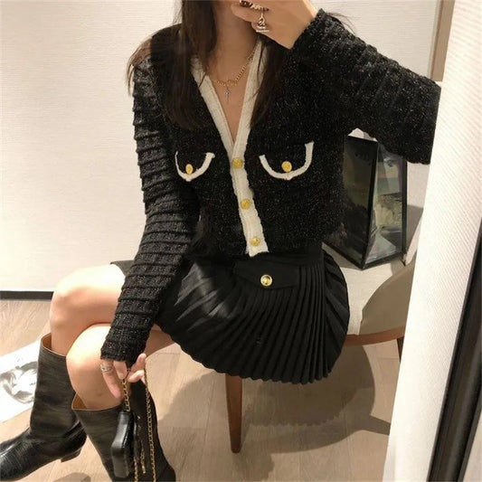 Crop V-neck Classy sweater