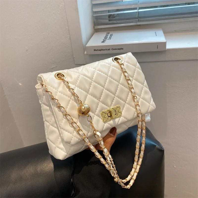 White PU leather bag